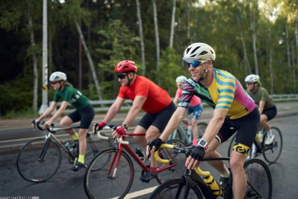 体育培训机构对教练的资质与条件(图1)